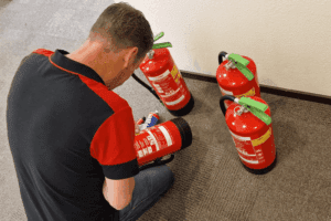Brandblussers keuren in Arnhem