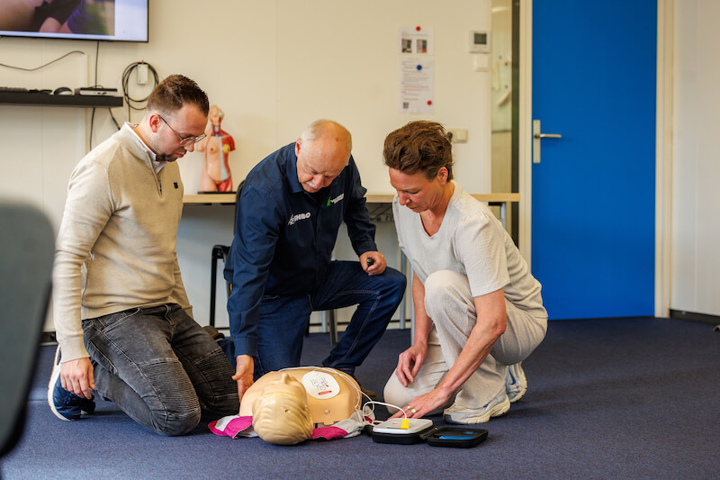 Reanimatie en aed herhaling cursus